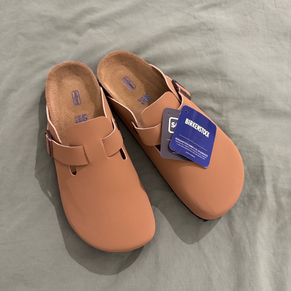 Birkenstock Kids Brown Slippers